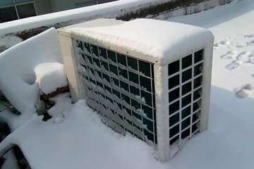 冬季空气能热水器